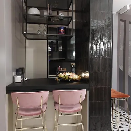 شقة Trastevere Boutique With Gym And Steam Shower