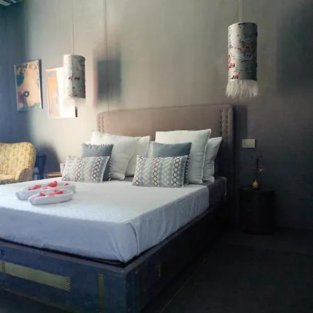 Trastevere Boutique With Gym And Steam Shower شقة *