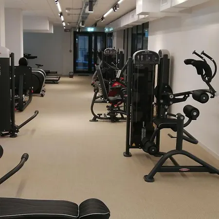 Trastevere Boutique With Gym And Steam Shower شقة